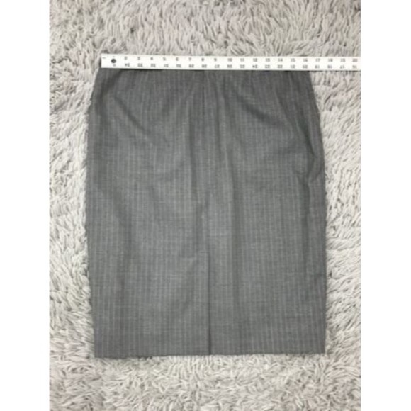 Theory Frieda Pencil Skirt Sz 8 Wool Gray Striped - Picture 6 of 7